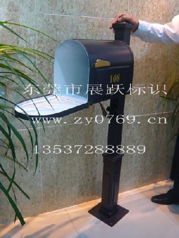 供應(yīng)信報箱、醫(yī)院信報箱、小區(qū)信報箱、牛奶信報箱、